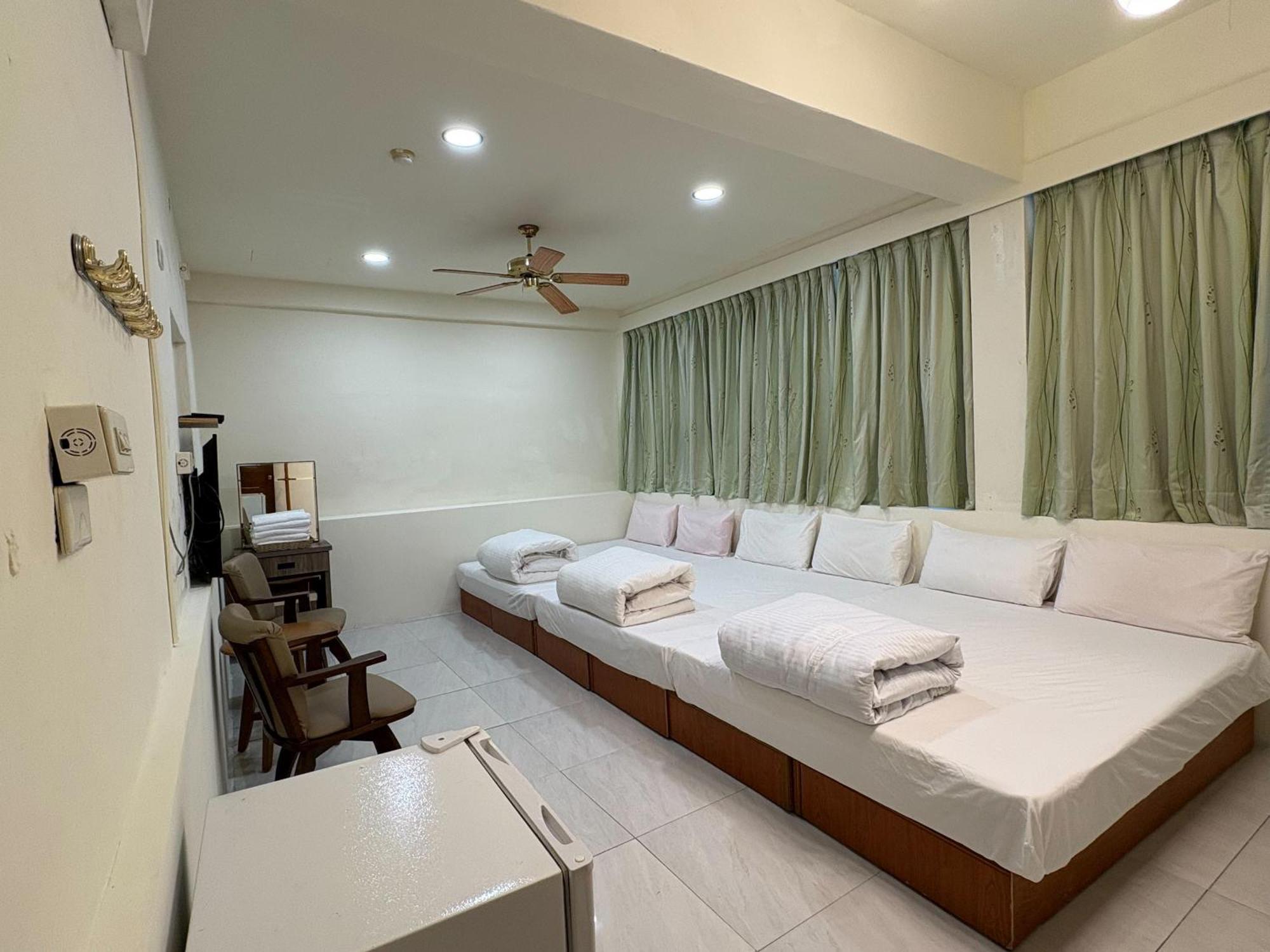 Wayu House Hotel Dawu Exterior photo