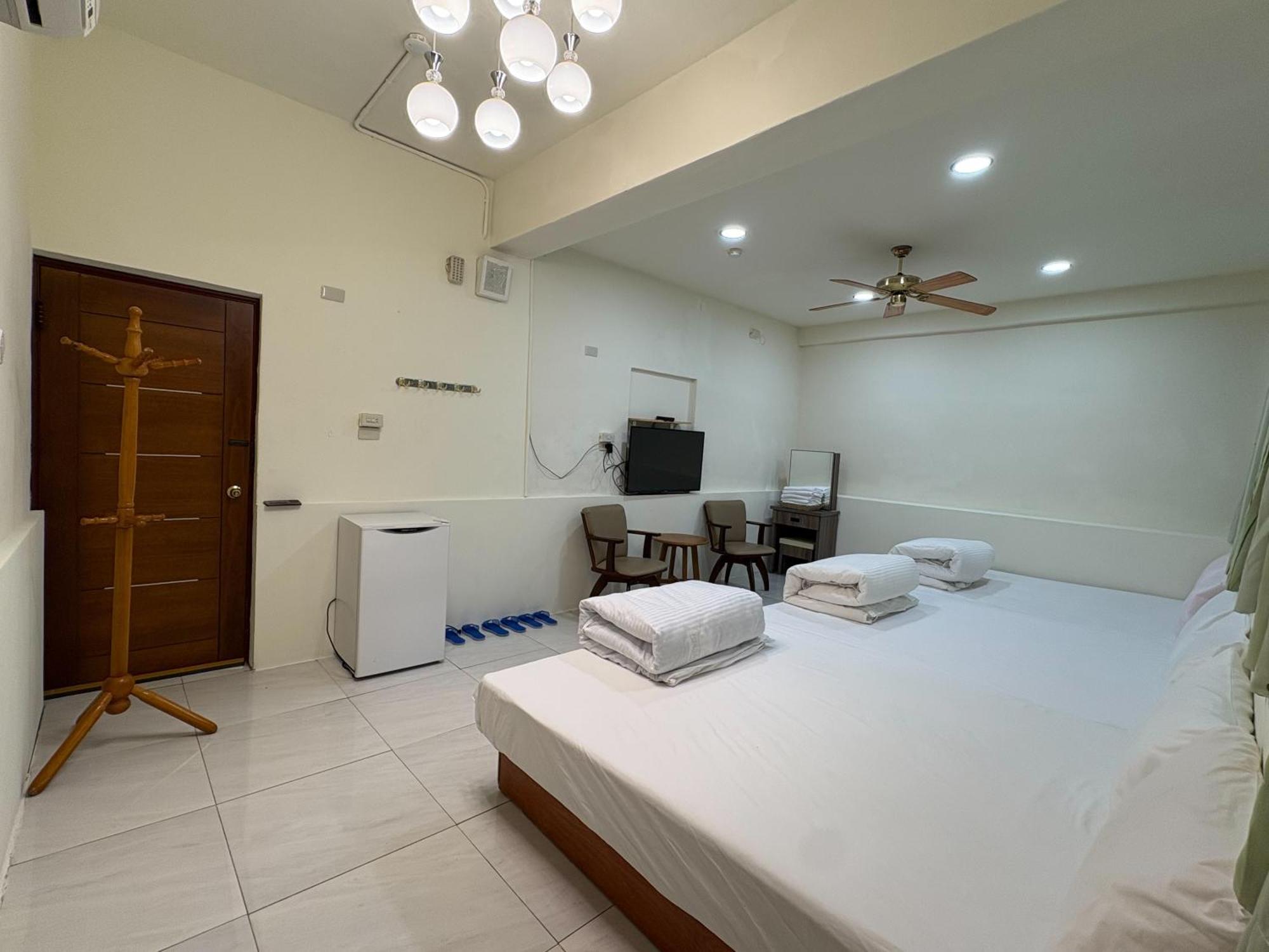 Wayu House Hotel Dawu Exterior photo