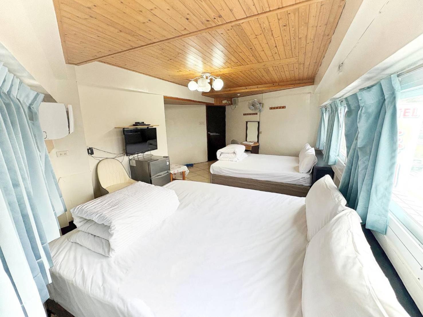 Wayu House Hotel Dawu Exterior photo